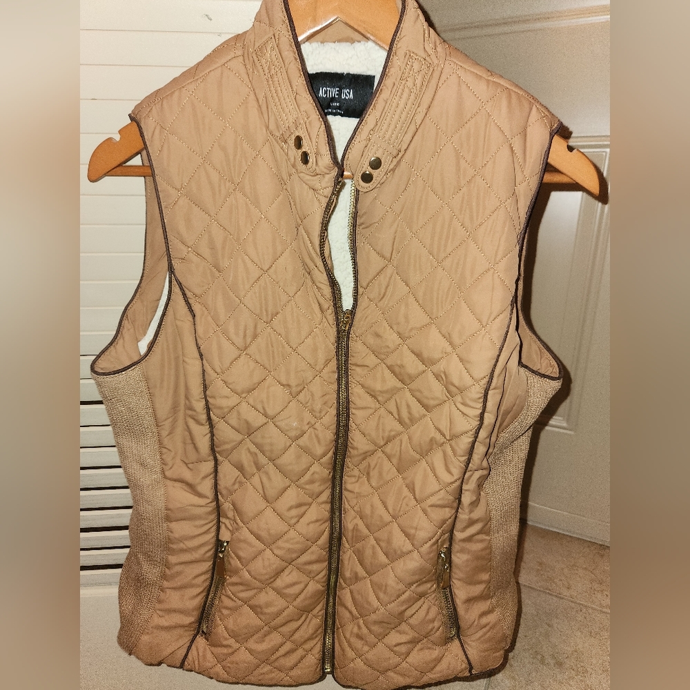 Active USA Vest
